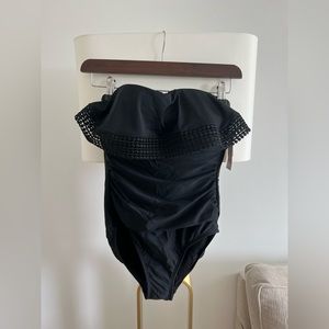 NEW- Kona Sol Strapless black bathing suit - size small (4-6)